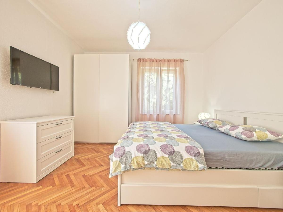 Apartman Nikica Postira Esterno foto